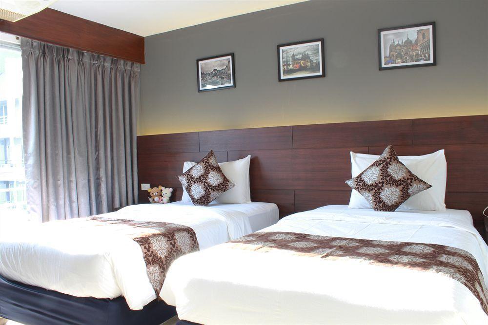 Holiday 4* Pattaya