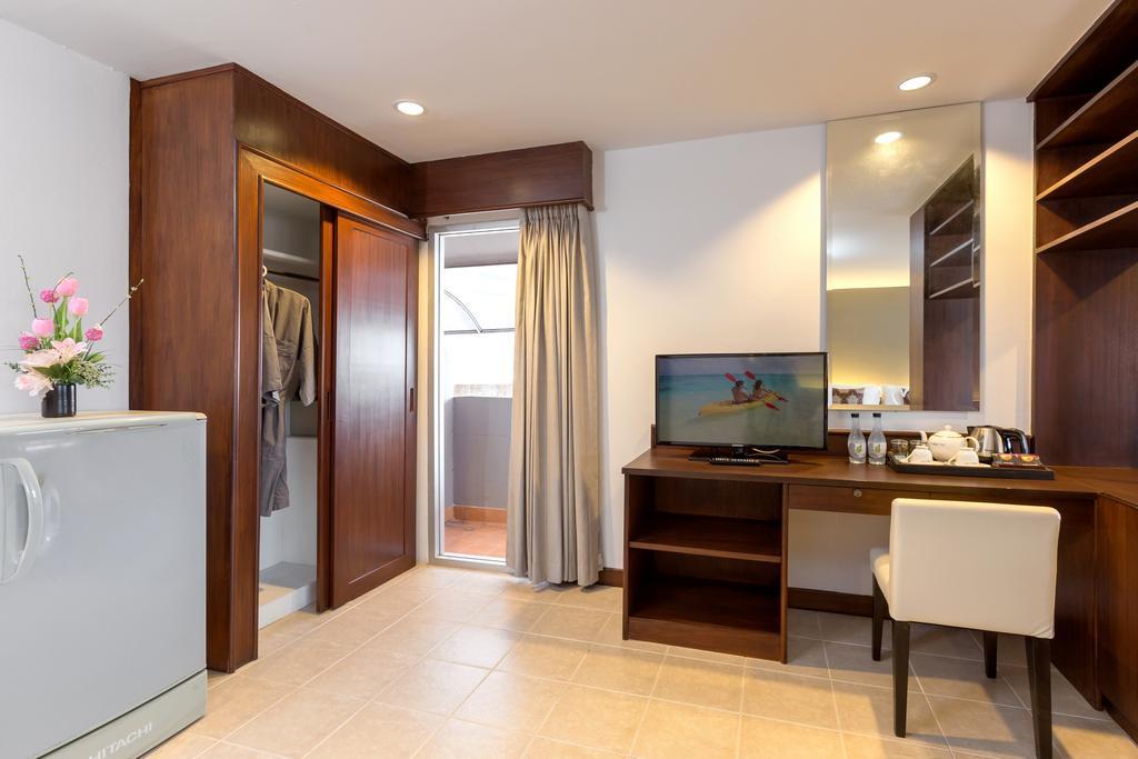 Hotel The