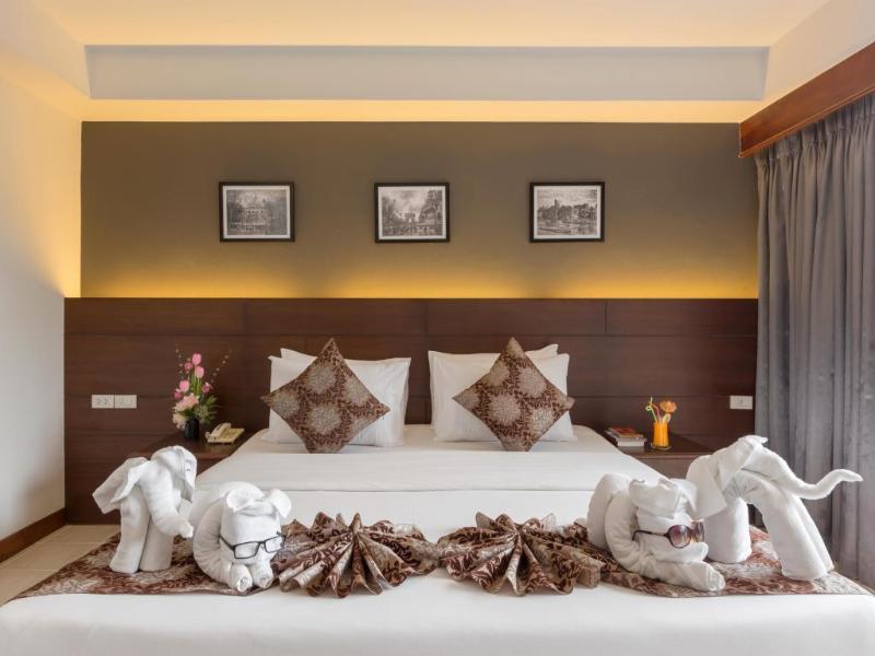 Hotel Holiday 4*